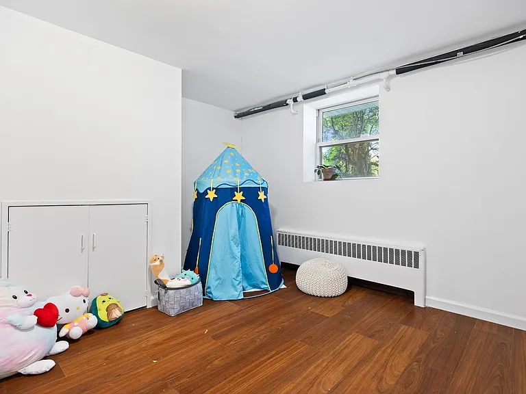 21 Joyce Rd — Photo 32