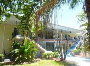 135 8th Ave NE APT 11, Saint Petersburg, FL 33701