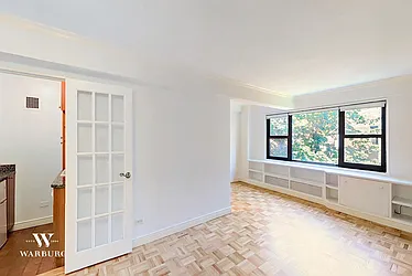 Rented by Warburg