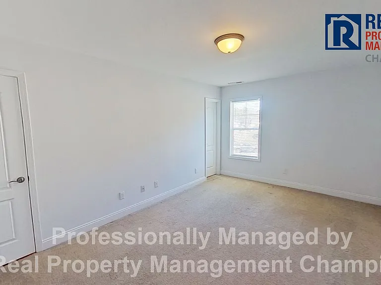 204 Murifield Dr — Photo 27