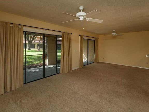 4th image of 7621 Chapelhill Dr