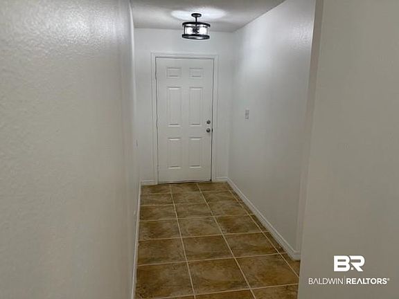 3rd image of 108 Pine Place Dr