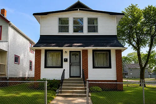 12502 Forest Ave Photo 1