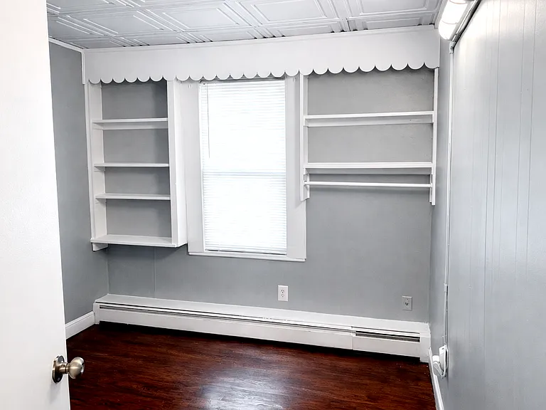 7 Robinson St #1 — Photo 15