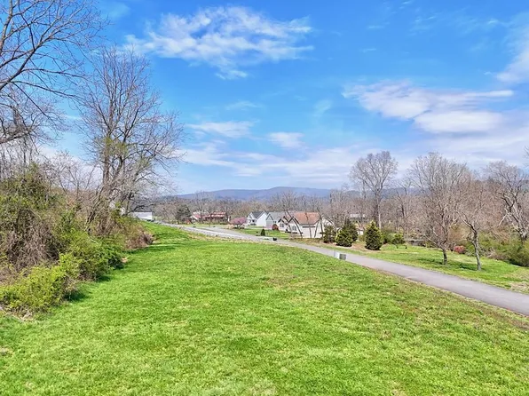 0 McGlamery Farm Dr, Hayesville, NC 28904