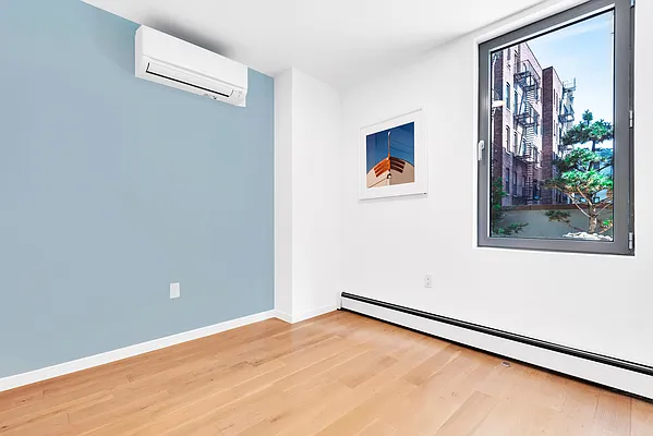 Rented by Cooper & Cooper Real Estate | media 23