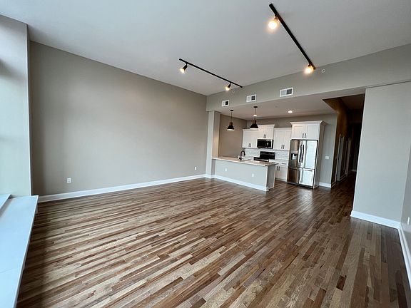 4th image of 409 Lackawanna Ave APT 312