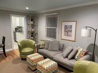 676 Adluh St APT B, Mount Pleasant, SC 29464