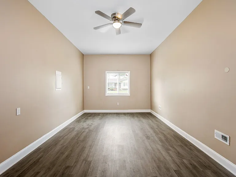 4562 Ruby Rd — Photo 5