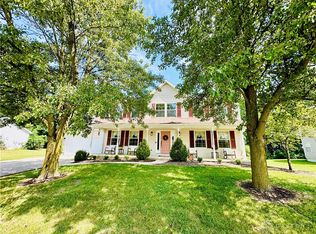 814 Terri Dr, Brookville, OH