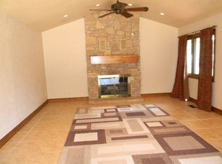 314 Fordham Rd, Manhattan, KS 66503