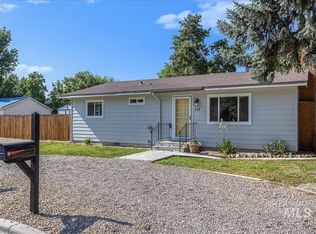 115 E 2nd St, Middleton, ID 83644