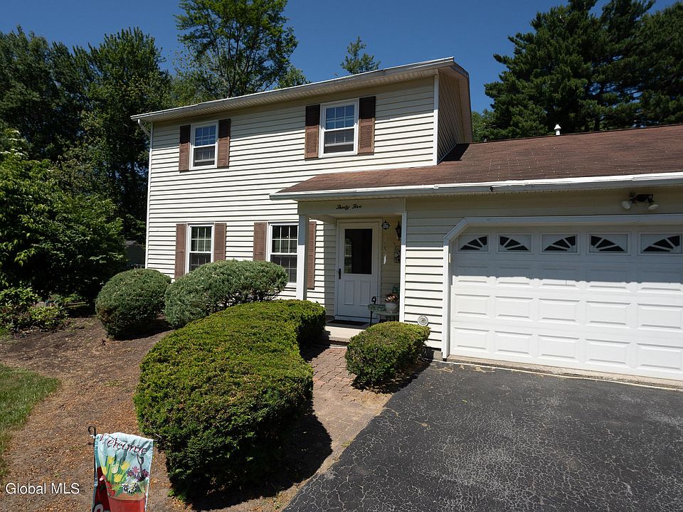 1st image of 35 Esopus Dr