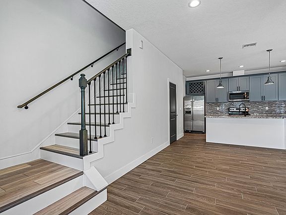 4th image of 6604 S Richard Ave