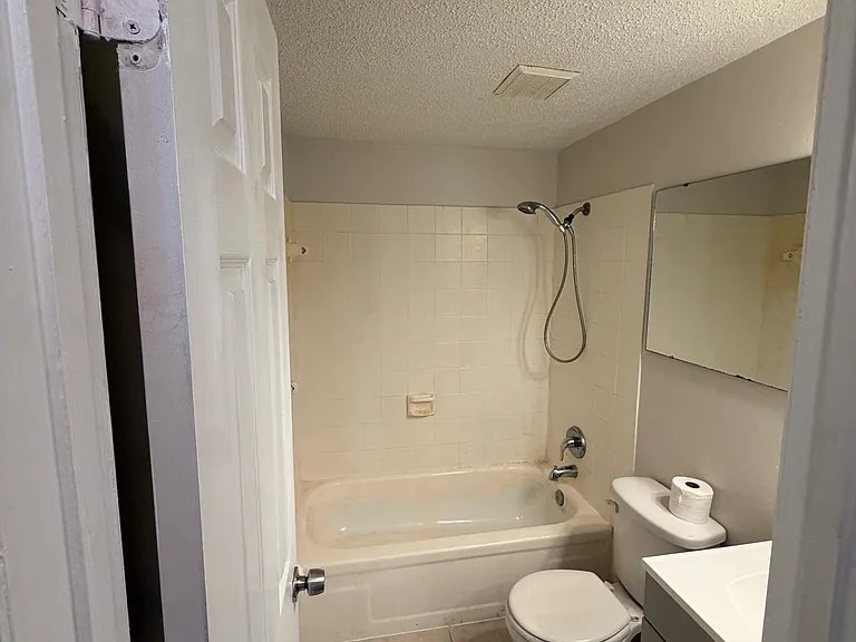 7833 43rd Avenue Dr W #7833 — Photo 7