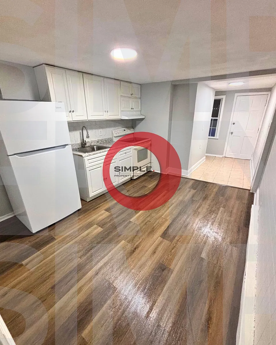 Building Photo - 753 Bingaman St