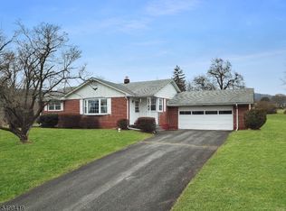 10 Kinney Rd, Milford, NJ 08848