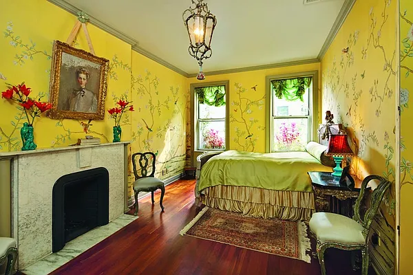 Sold by Stribling | media 22