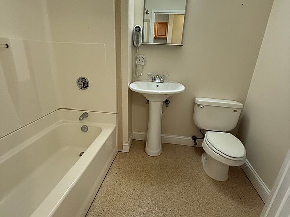 3rd image of 312 Shirley St #104