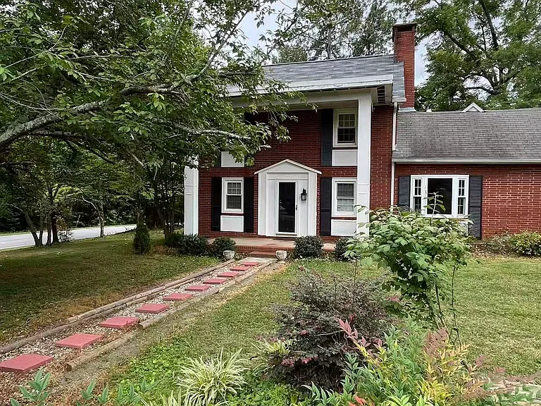 5221 Williard Rd — Photo 1