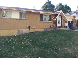 1914 Sussex Ln, Colorado Springs, CO 80909