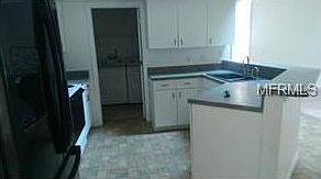3rd image of 1361 N Old Mill Dr