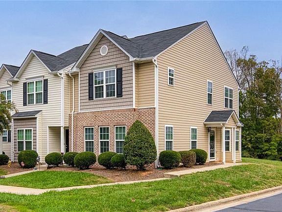 2nd image of 100 Swan Haven Ln