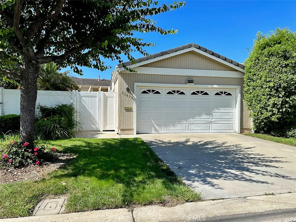 3 bed, 1548 sqft, $8,500 — Photo 3