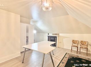12 Wellington St N #3, Kitchener, ON N2H 5J4