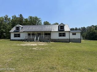 21708 Old Maxton Rd, Maxton, NC 28364