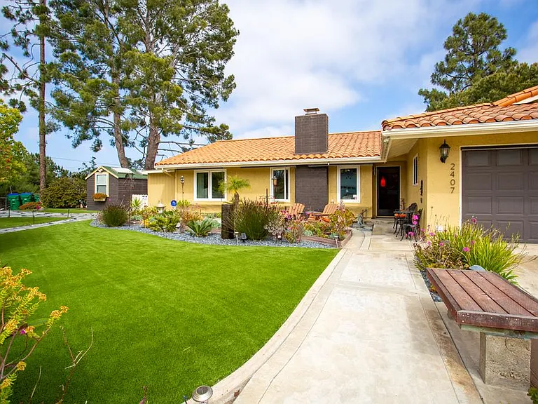 2407 Sonora Ct #2 — Photo 21