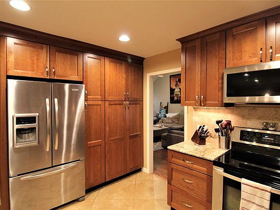5th image of 5602 Louise Way Dr