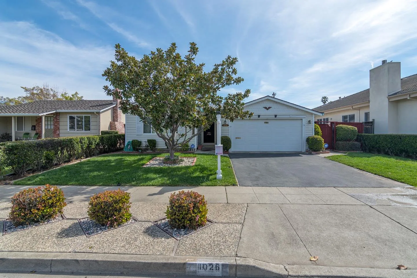 1026 Pennington Ln photo 1