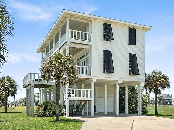 2nd image of 18530 W De Vaca Ln