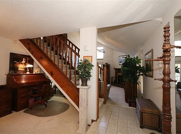 4th image of 1019 Thistle Dr