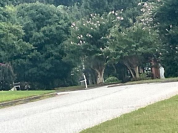 5th image of 1024 Grace Marie Ln