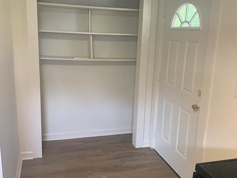 1719 E Cloaninger Ave #B — Photo 31