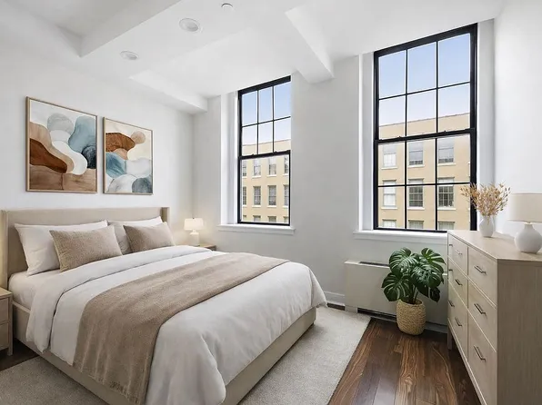 45-02 Ditmars Blvd #418, Astoria, NY 11105