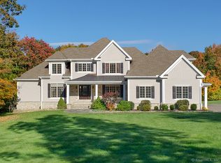 36 Earley Ct, Bethany, CT 06524