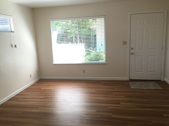 3rd image of 1034 1st St W