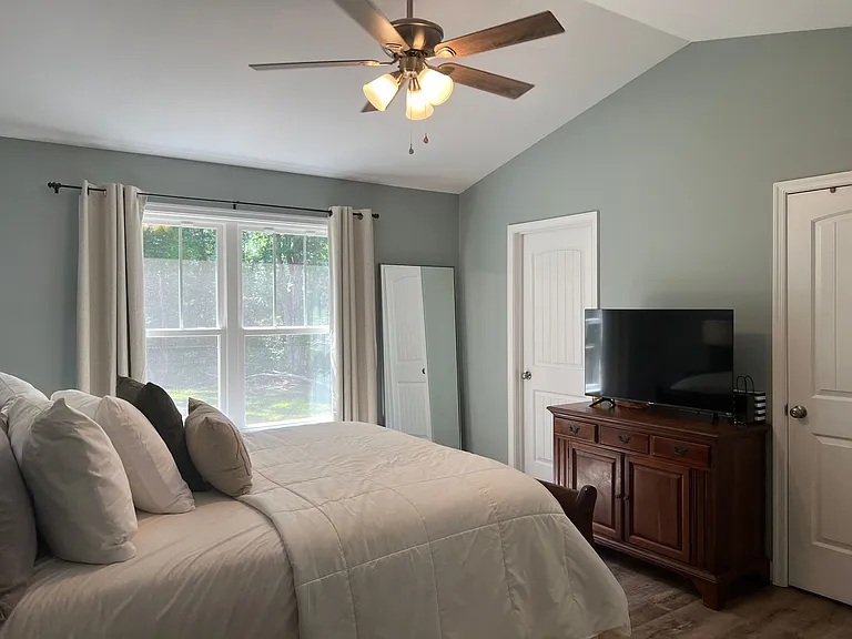 346 Brooks Dr — Photo 11