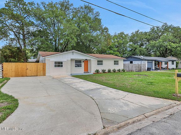 2nd image of 4435 RAINER Road
