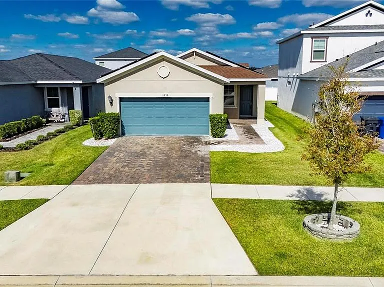 11838 Brighton Knoll Loop — Photo 1