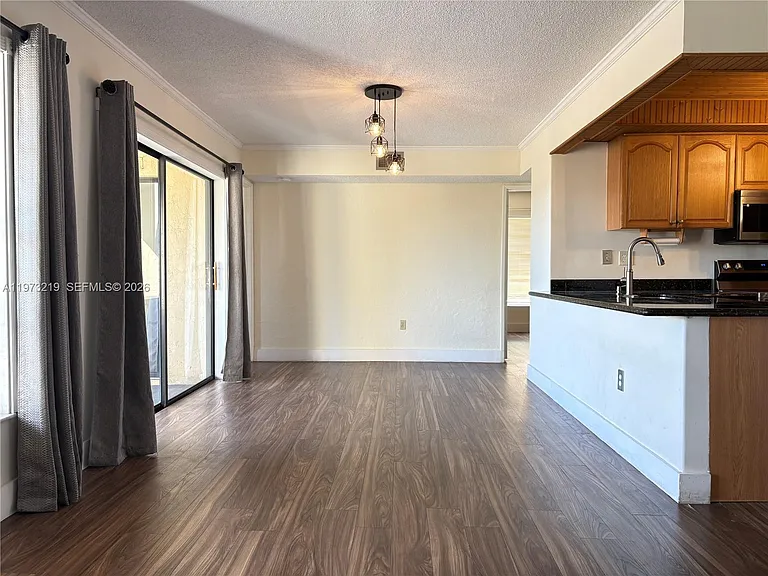 9285 SW 125th Ave #308 — Photo 5