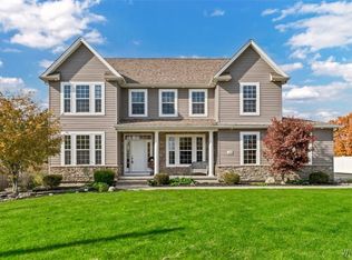 3320 E River Rd, Grand Island, NY 14072