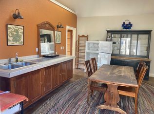 331 W 2nd St, Salida, CO 81201