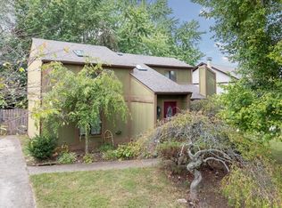 2820 Antone Pkwy, Louisville, KY 40220