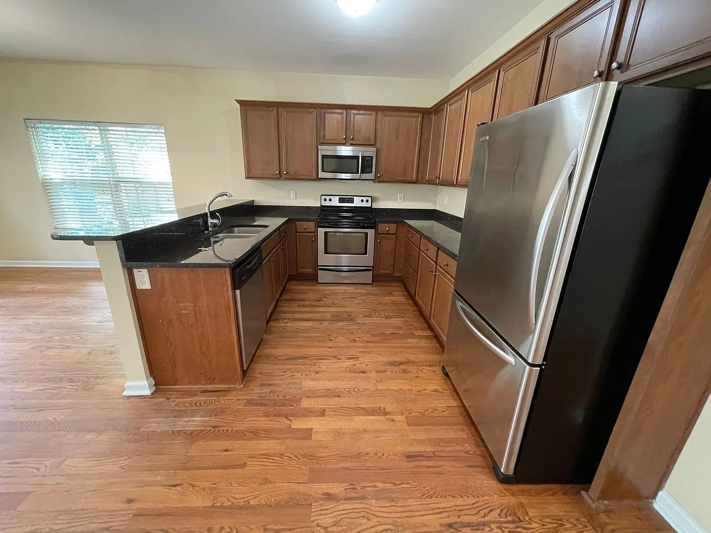 Pre-Leasing For August 7th 2027! — Photo 3