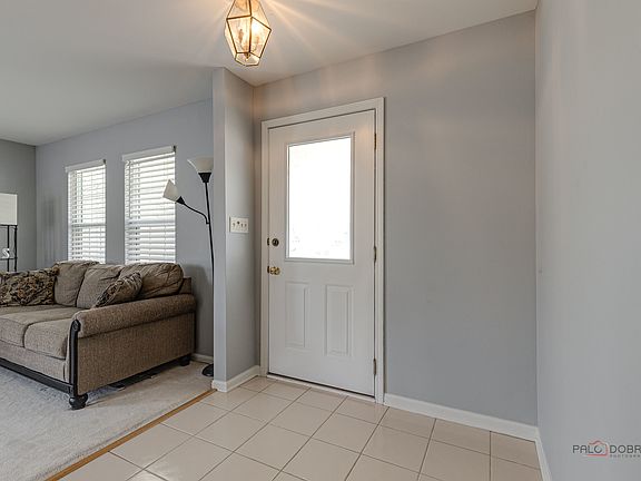 5th image of 21 N London Ct