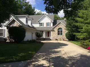 35 Lockerbie Dr, Valparaiso, IN 46385